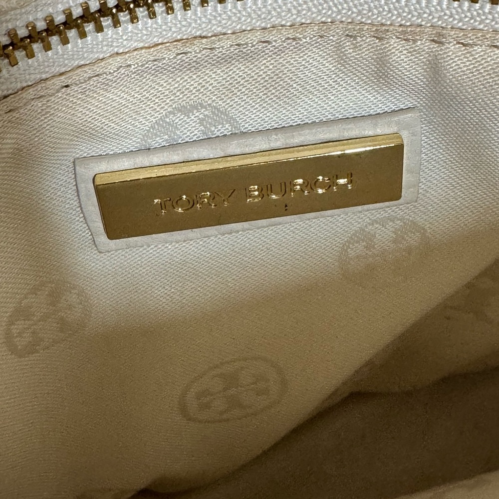 **Tory Burch Pebbled Leather Crossbody Bag in Light Beige - Picture 9 of 17